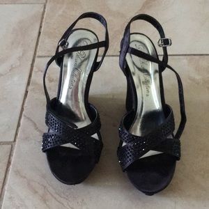 Wedge black sparkle shoes size 6
